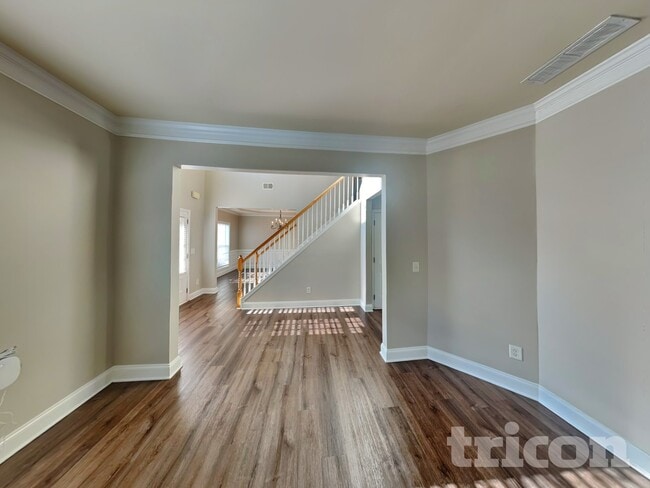 1031 Buckhorn Blvd, Locust Grove, GA 30248 - photo 4