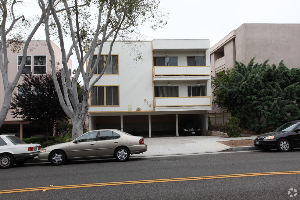 914 7th St, Santa Monica, CA 90403 - photo 1