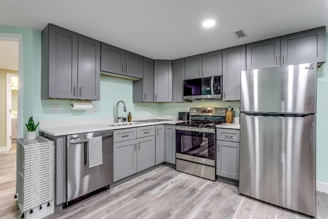 15054 E Dartmouth Ave, Aurora, CO 80014 - photo 6