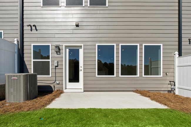 178 Redbud Rd, Canton, GA 30114 - photo 3