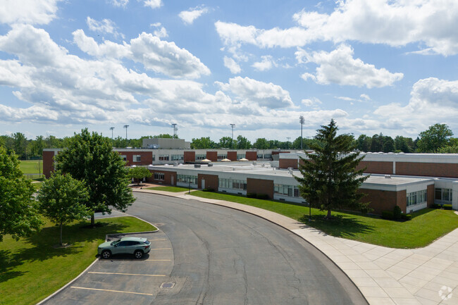Casey Middle School teaches grades 5 to 8th.