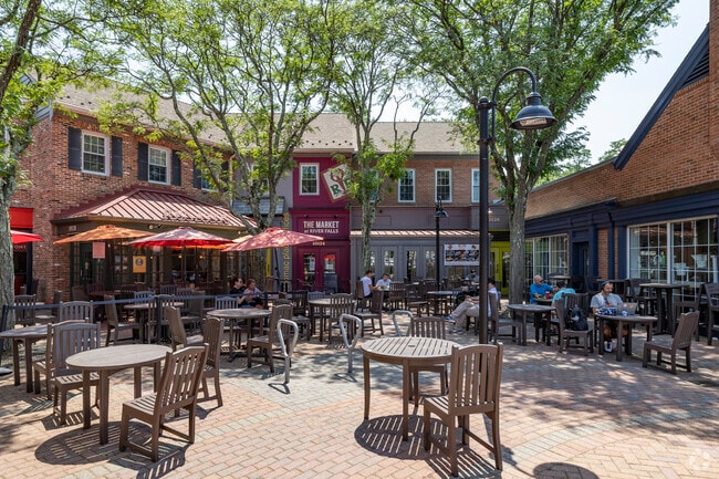 Travilah offers shaded outdoor seating for loved ones to gather over food and drinks.