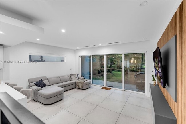 3048 SW 18th St, Miami, FL 33145 - photo 7