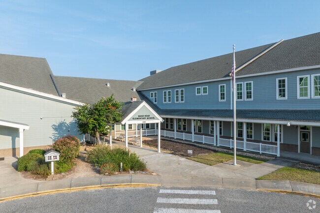 Nags Head Elementary School is rated as the third best public elementary school in Dare County.