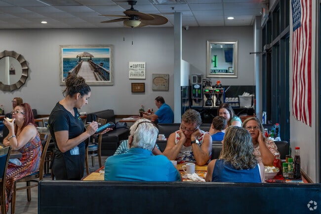 House of Omelets is a Mariner staple and is always busy on the weekends.