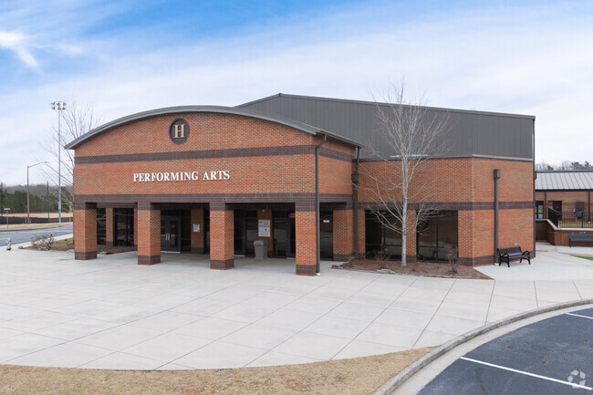 Hiram High School offers a variety of extracurriculars for students.