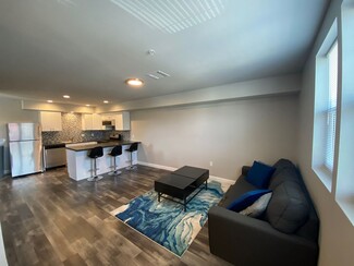 1136 W 36th St, Los Angeles, CA 90007