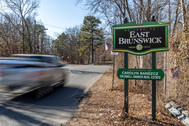 Welcome to Dunhams Corner in East Brunswick, a scenic neighborhood with a mini-estate atmosphere.