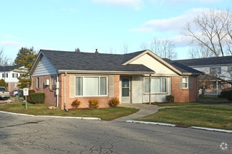 4606 Beecher Rd, Flint, MI 48532