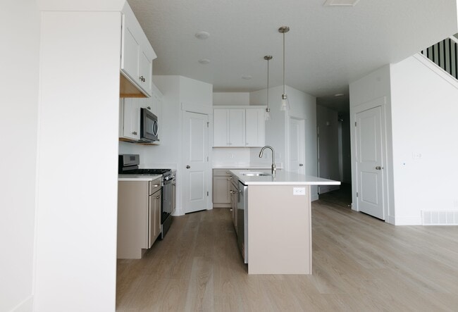 874 N Pugh Ln unit Lot 919, Saratoga Springs, UT 84045 - photo 4