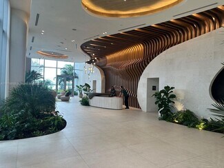 700 NE 24th St, Miami, FL 33137