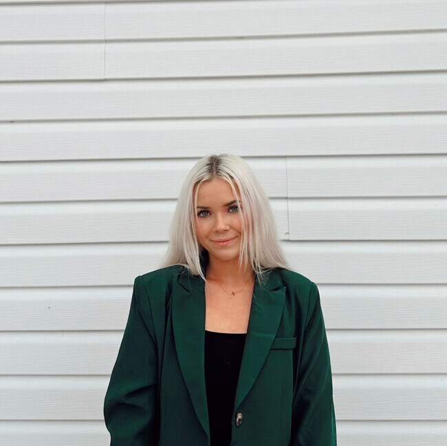 Agent Photo