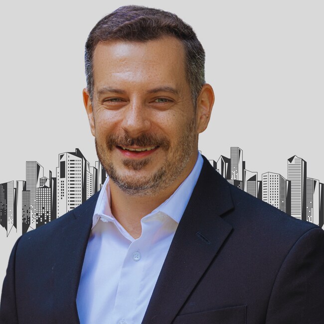 Agent Photo