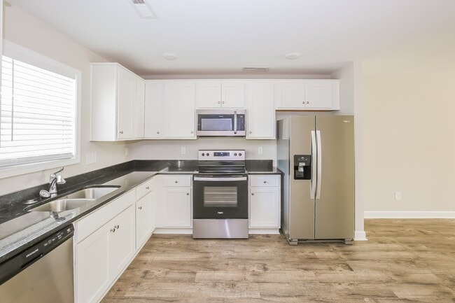 114 Rowan St, Granite Quarry, NC 28146 - photo 6