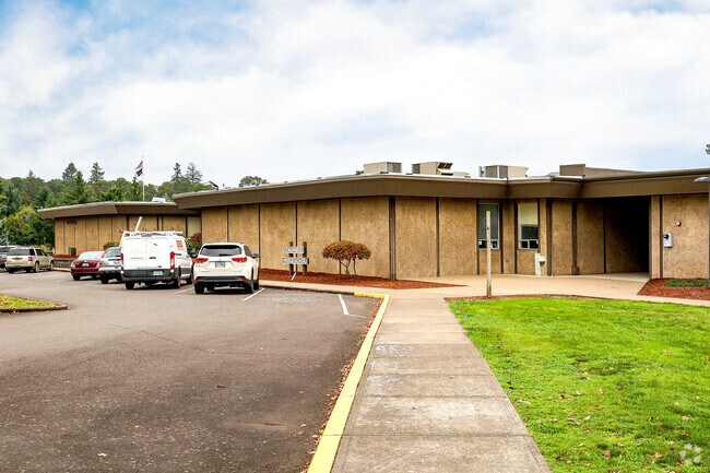 Talmadge Middle School challenges and encourages children to learn in Independence.