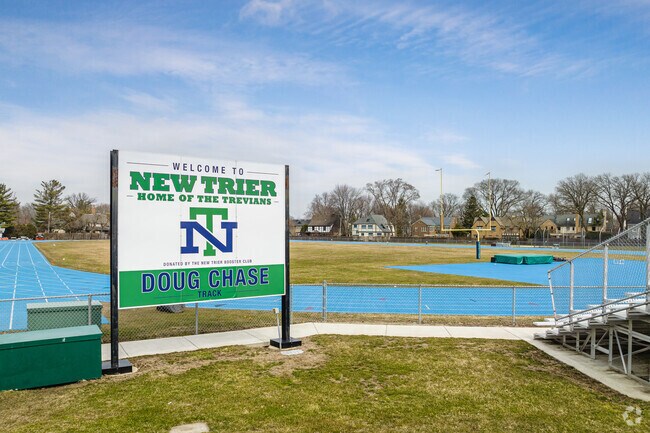 New Trier offers an abundance of extracurricular activities