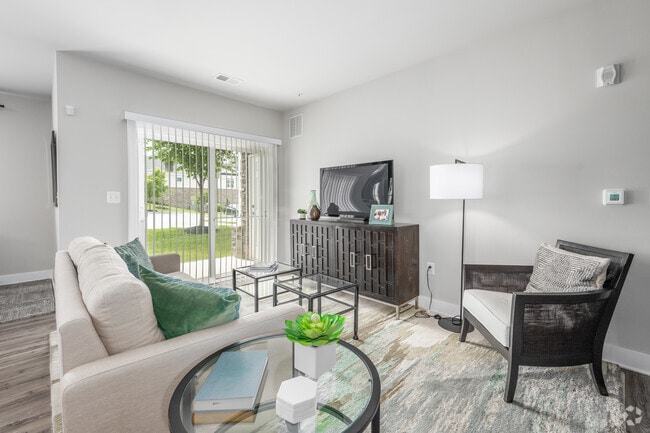 HoneyGo Run Apartments, Perry Hall, MD 21128 - photo 4