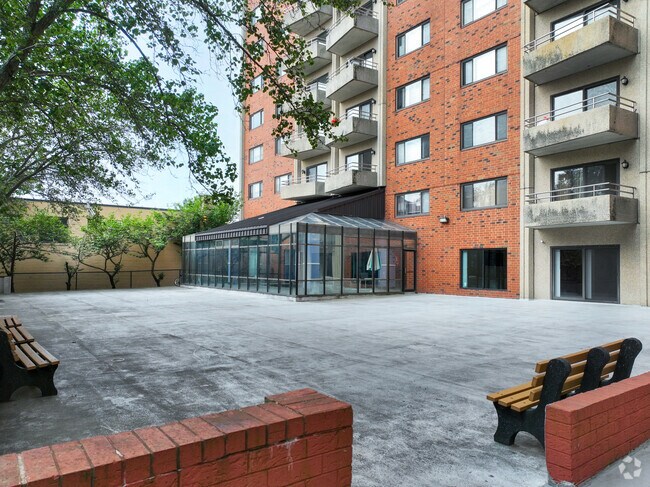 Pleasant Plaza, Malden, MA 02148 - photo 6