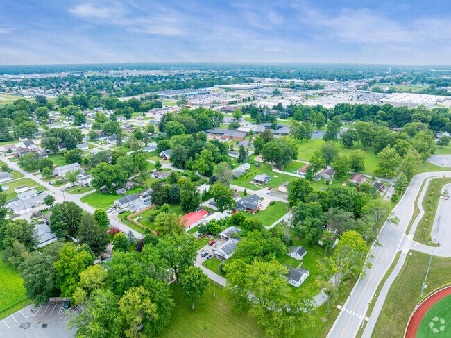 Darrough Chapel is located close to major retailers.