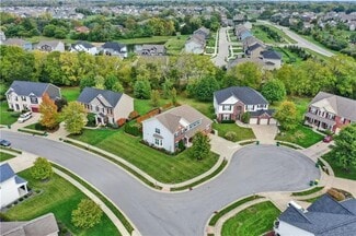 410 Gateshead Ct, Westfield, IN 46074