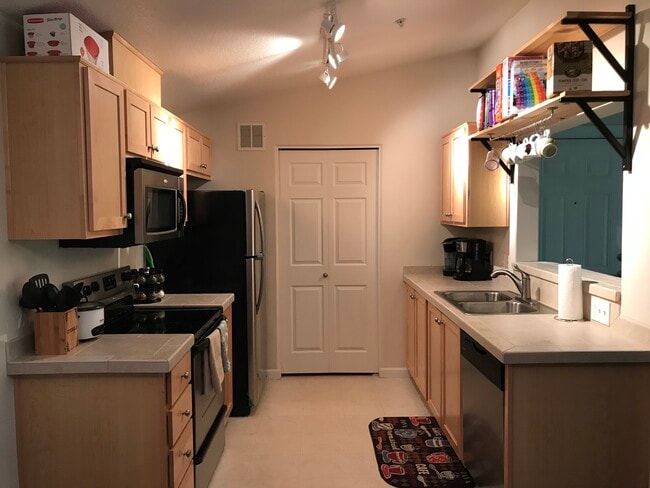 Spacious kitchen