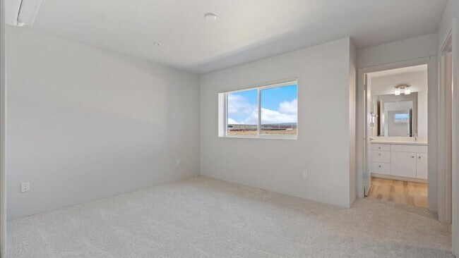 91-1170 Hoonaauao St unit 407, Kapolei, HI 96707 - photo 6