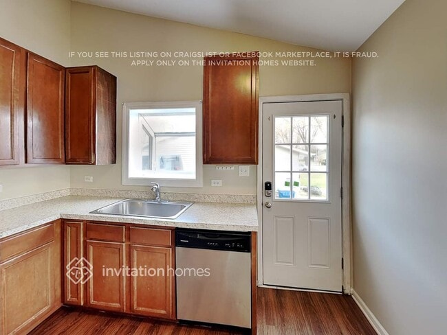 144 E Drummond Ave, Glendale Heights, IL 60139 - photo 7