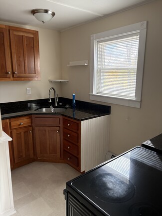 94 Main St Unit 94A Main St, South Berwick, ME 03908