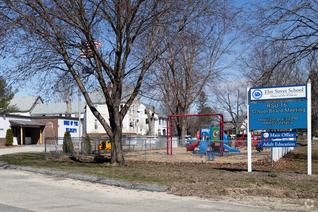 Students in the greater Mechanic Falls region attend Elm Street Elementary School for their primary education.