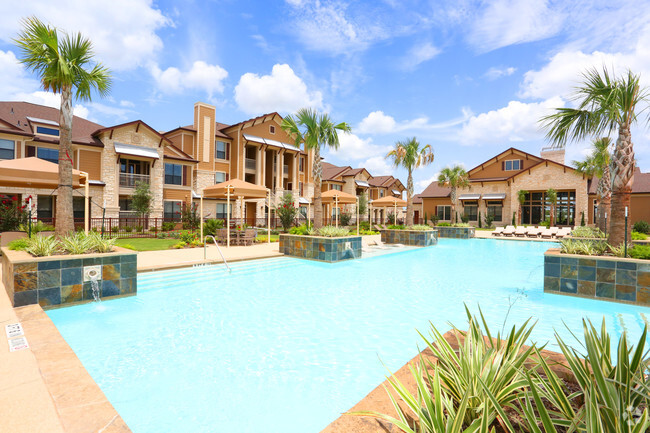 Pool Party! - Apartments For Rent in Katy Texas