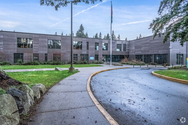 Lynndale Elementary School.