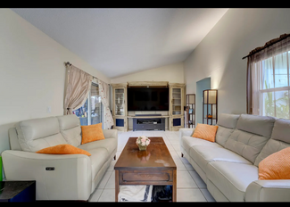 10362 Oliver Ln, Royal Palm Beach, FL 33411