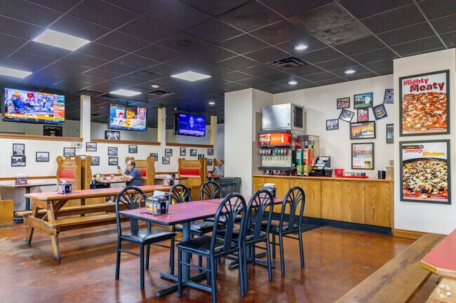 Johnny's Pizza House in the Cherokee Village area has lots of different options to choose from.