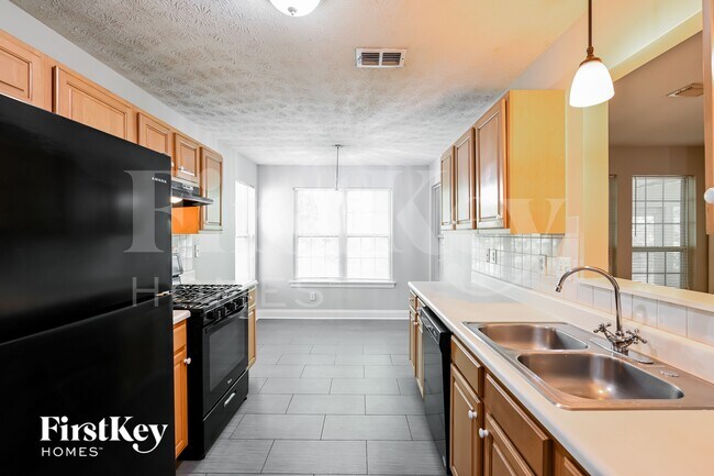 2522 Halcyon Way, Lawrenceville, GA 30044 - photo 5