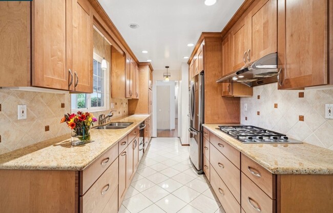 2610 Walnut Blvd, Walnut Creek, CA 94596 - photo 3