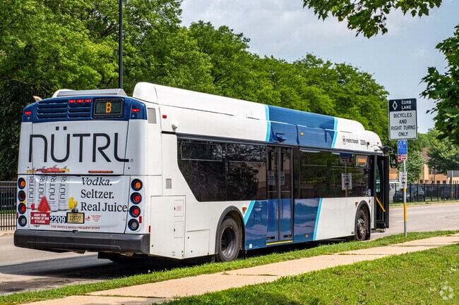 The Metro Transit B line connects Mendota Hills residents to downtown.