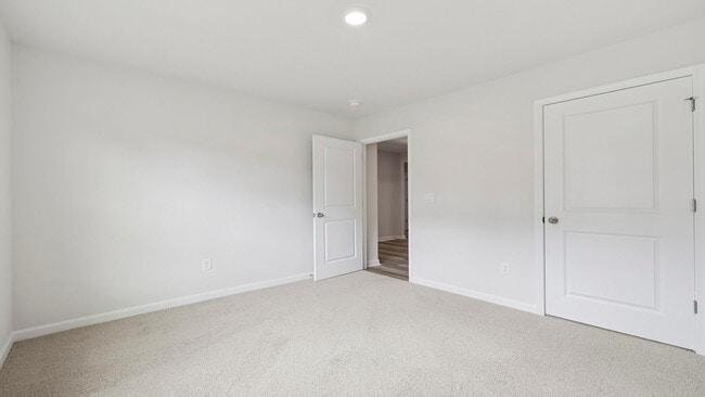 407 Caprock Ct, Seneca, SC 29678 - photo 5