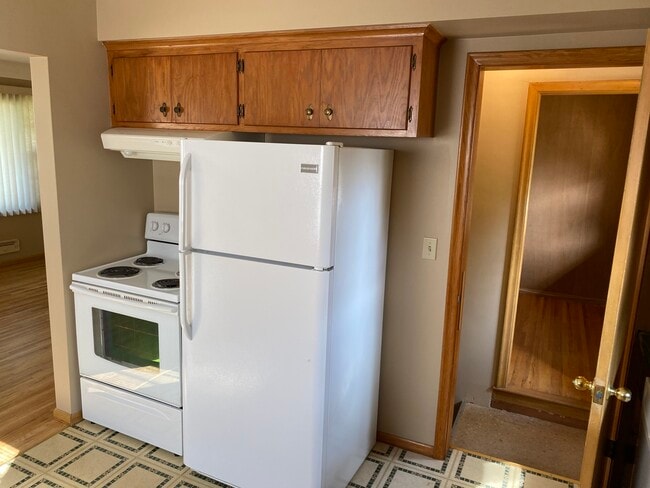 3477 5th St NE, Minneapolis, MN 55418 - photo 7