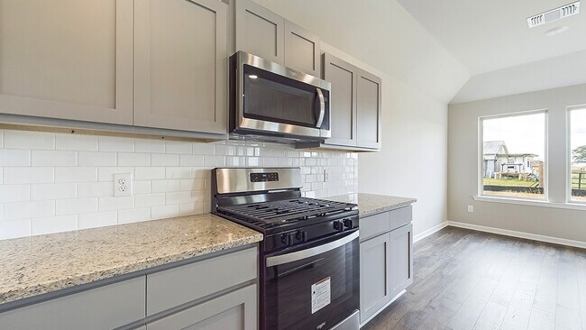 4758 Firefly Ct, Lake Charles, LA 70607 - photo 7