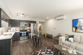 317 112th Ave NE, Bellevue, WA 98004