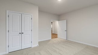 2813 Burgess Dr, Mebane, NC 27302