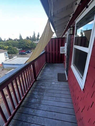 3013 SE Waverleigh Blvd unit 10, Portland, OR 97202 - photo 3