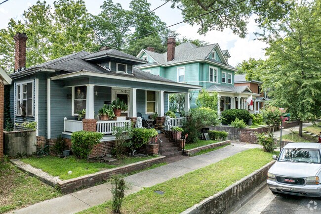 Historic Waverly has several Craftsman and Queen Anne style homes in various sizes.