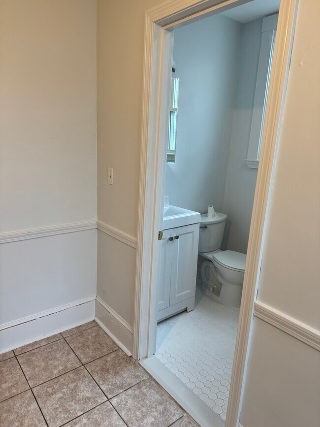 25 Chestnut St unit 1, Malden, MA 02148 - photo 5