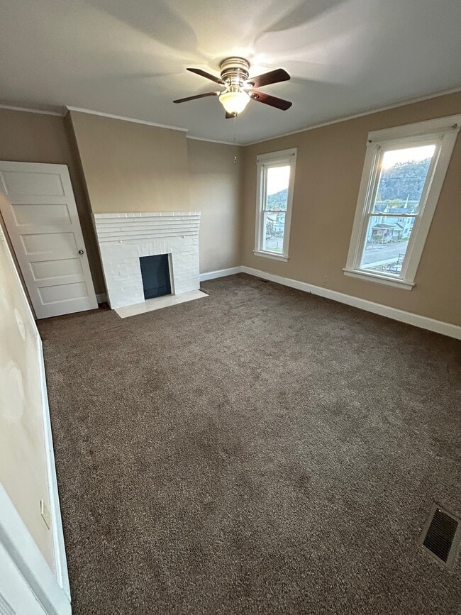 918 Marshall St Unit 918.5, Mcmechen, WV 26040