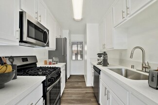 18541 Vincennes St, Northridge, CA 91324