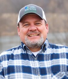 Randall D Landwehr