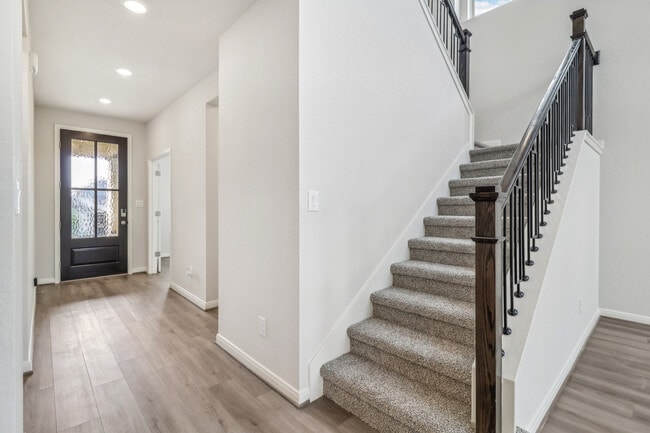 1402 Arcadian Rose, San Antonio, TX 78245 - photo 4