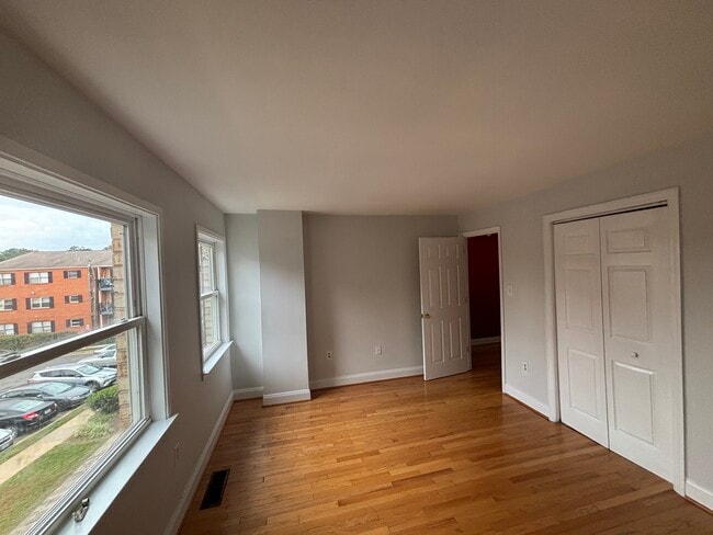 5911 Mayflower Ct unit 5911 Mayflower Court, Alexandria, VA 22312 - photo 4