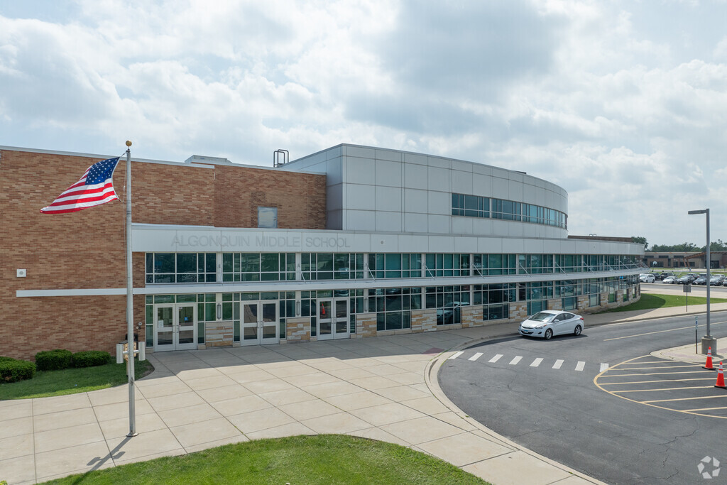 Algonquin Middle School is a highly rated public school.